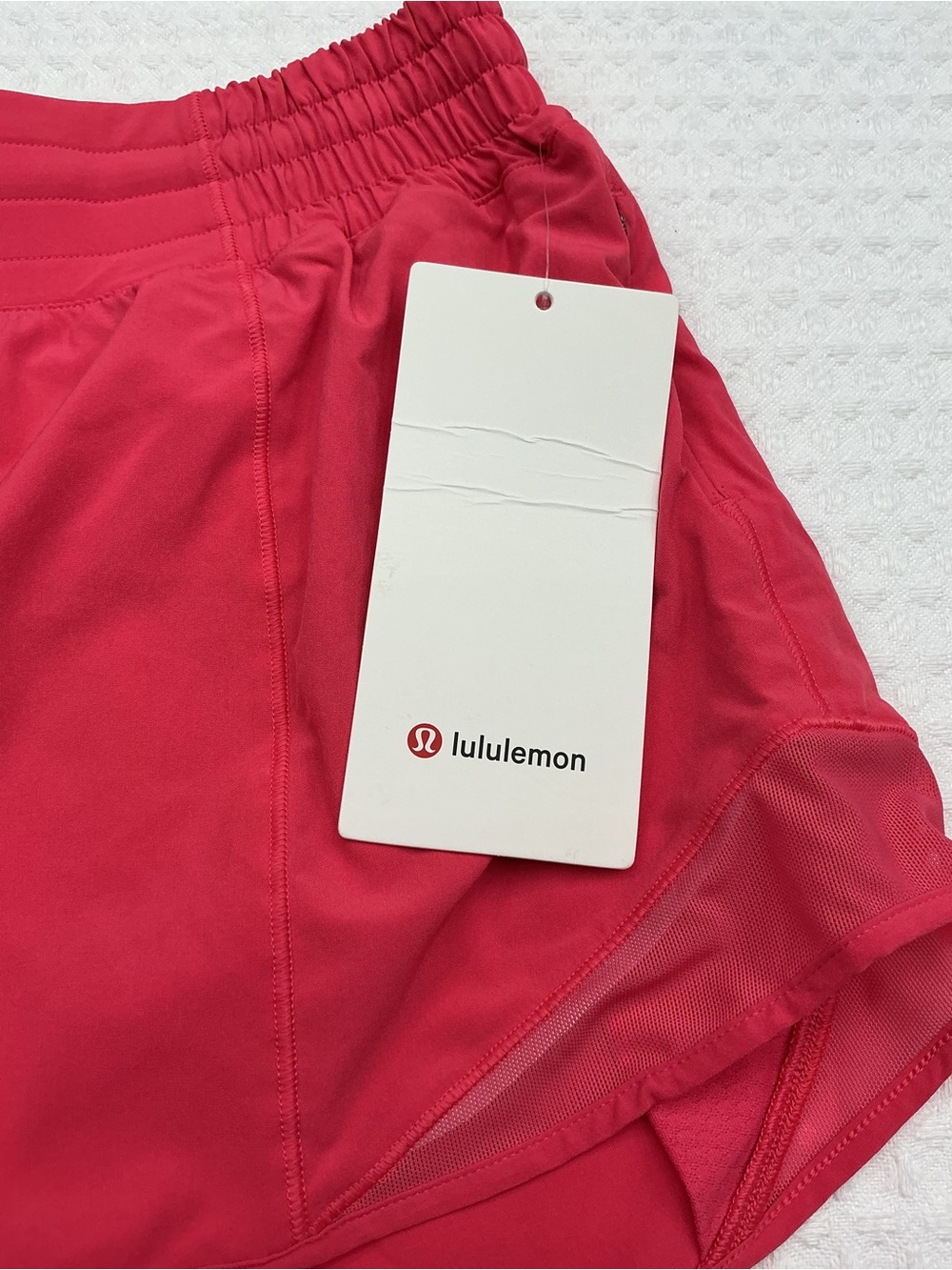 Lululemon hotty hot hr short 2.5 lined - Picture 2 of 8